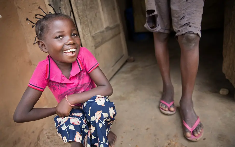 Kongo: Lächelndes Mädchen