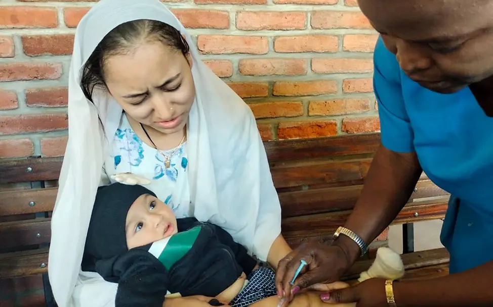 Malaria-Impfung: Die Malaria-Impfstoffe kommen in immer mehr afrikanischen Ländern zum Einsatz. 