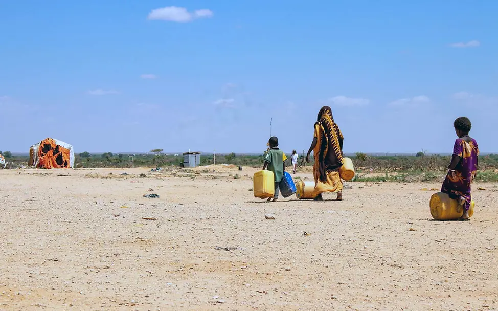 El Niño: In Somalia kam es 2023 durch El Niño zu Überschwemmungen und kontaminiertem Trinkwasser. 