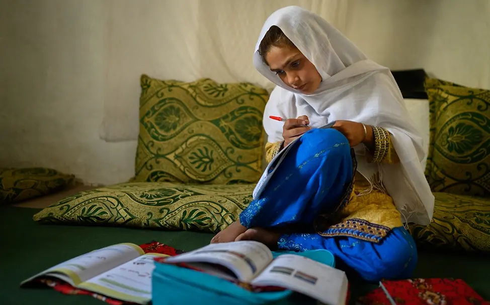 ©Tdh/Elise Blanchard , Frankreich (Girlhood in Afghanistan)